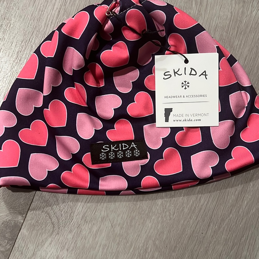 Women’s fleece lined SKIDA hat